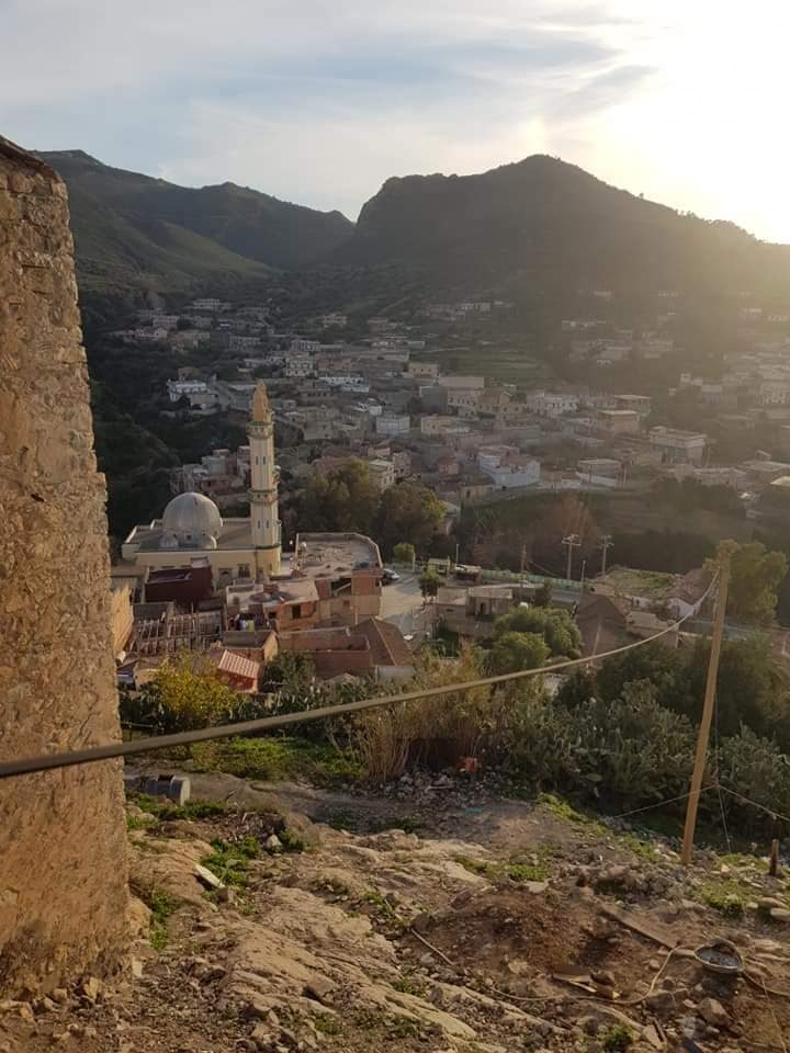 Que de carences au douar Tazmalt - La Dépêche de Kabylie